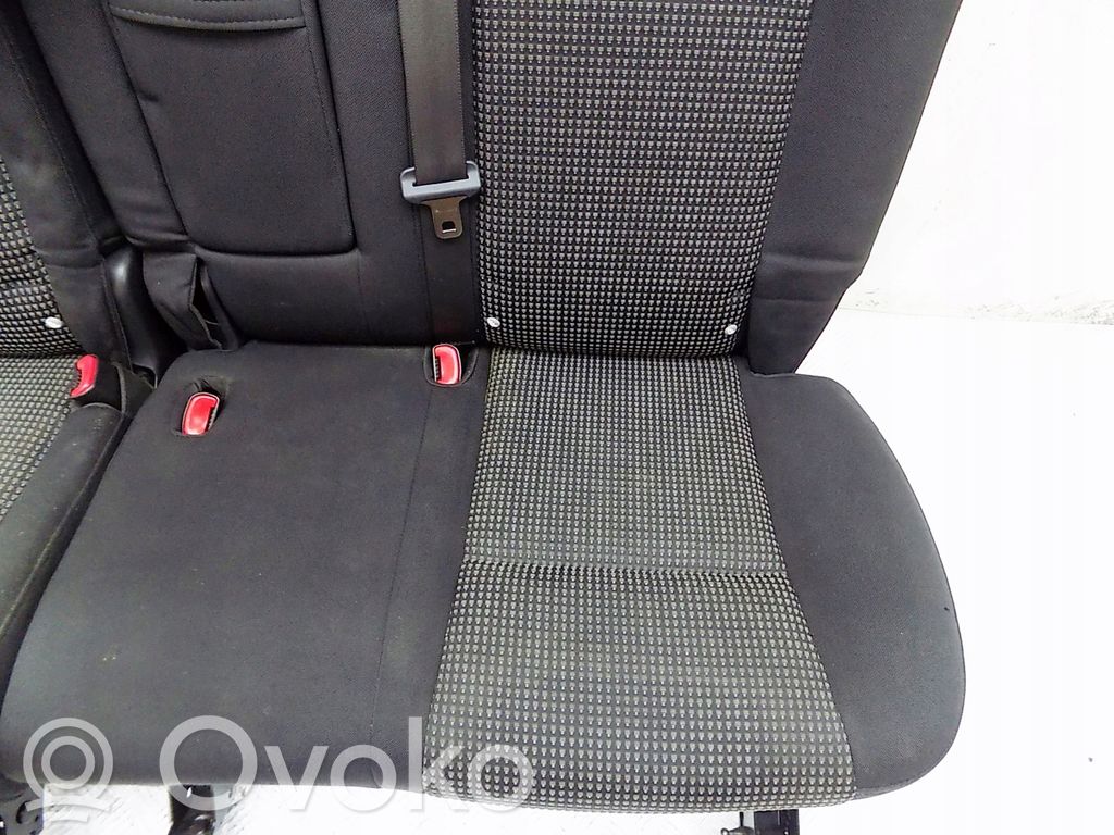 Chevrolet captiva isofix shop