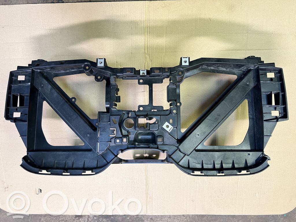 パリのコンランショップで購入したビンテージビーズのシルクシュシュ