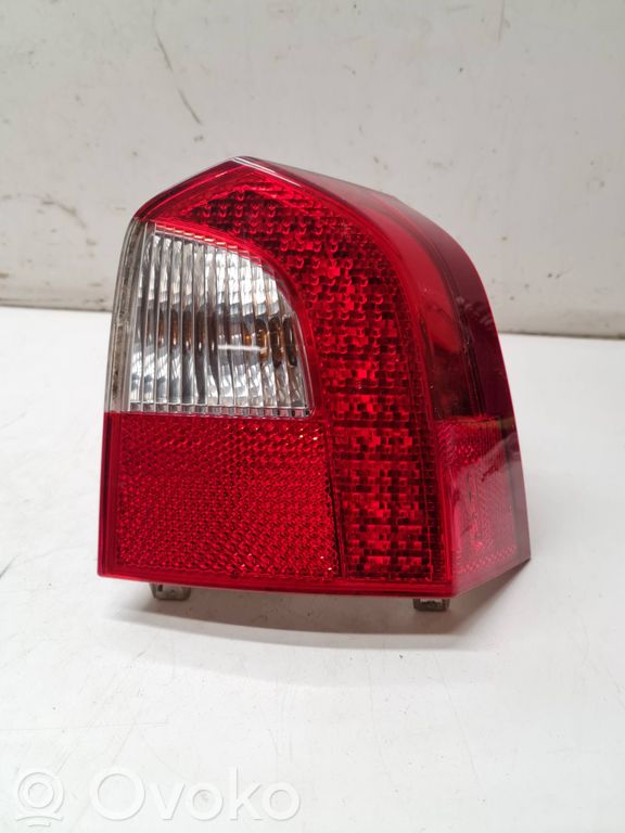 164408VolvoXC70Заднийфонарьвкузове,50,00€|RRR