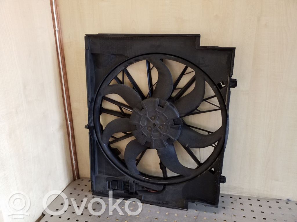 1742779154801 BMW 5 E60 E61 Lüfterzarge, 100.00 € | RRR 