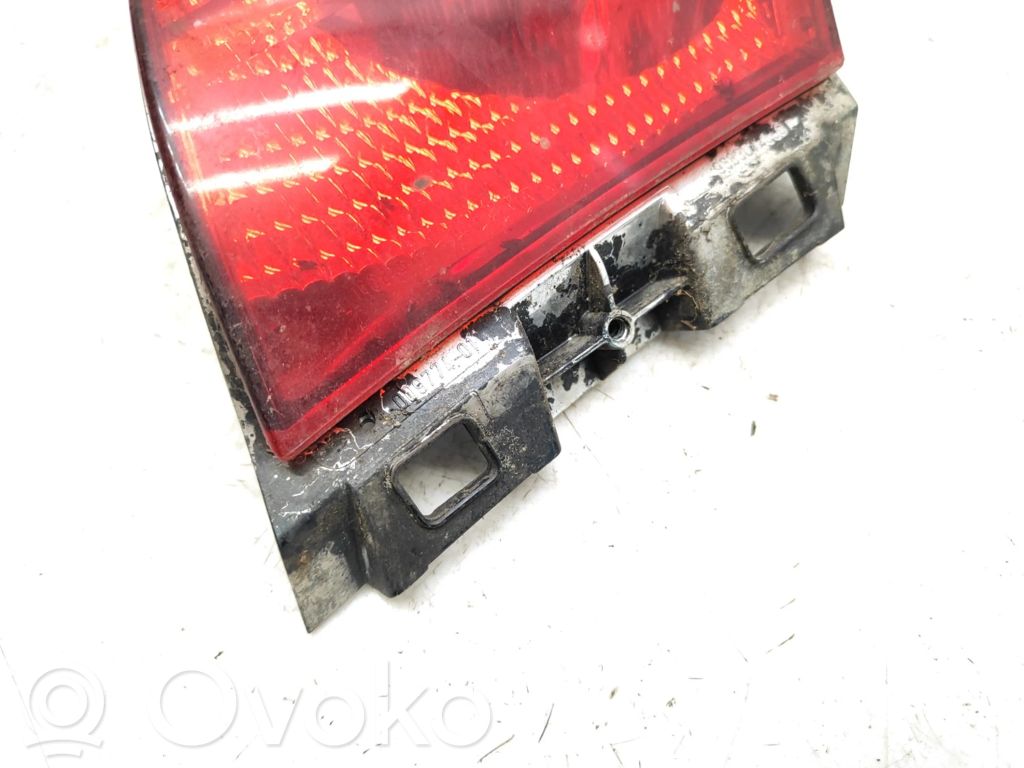 db1764bf78ddf095eb62af2b1e0c77 