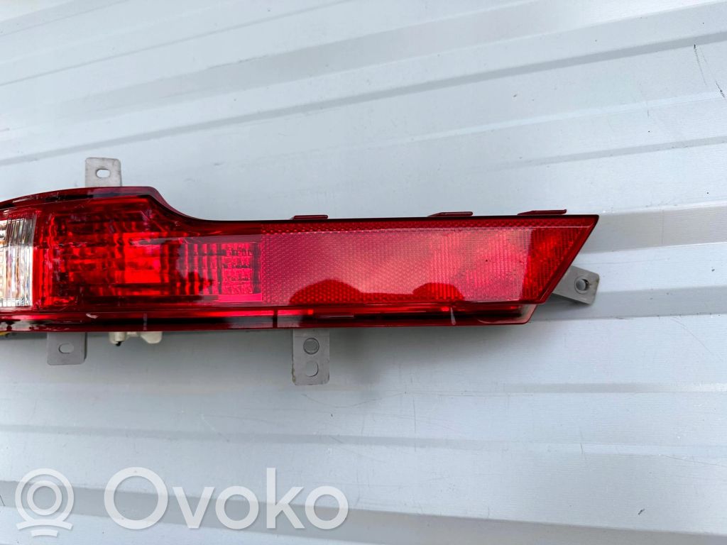 92405-3U3 Hyundai i30 fastback Nebelschlussleuchte, 23.53 € | RRR