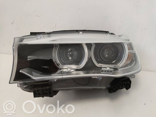 BMW X5 F15 Priekinis žibintas 