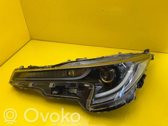 Toyota Corolla E210 E21 Priekinis žibintas 