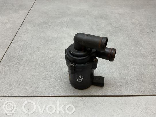 Audi Q7 4L Циркуляционный электрический двигатель 