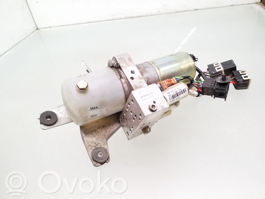 Avattavan katon hydraulipumppu   8H0871611