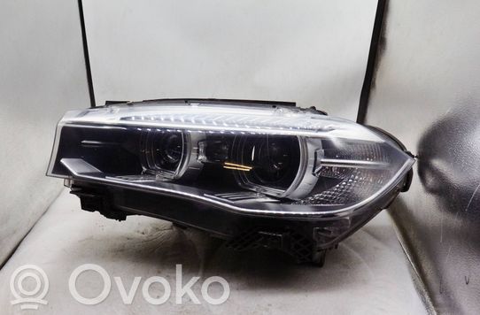 BMW X5 F15 Priekinis žibintas 