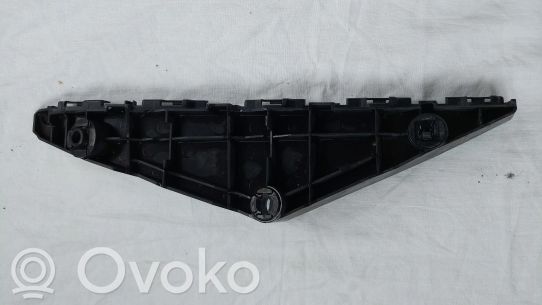 Toyota Avensis T270 Staffa di rinforzo montaggio del paraurti anteriore 
