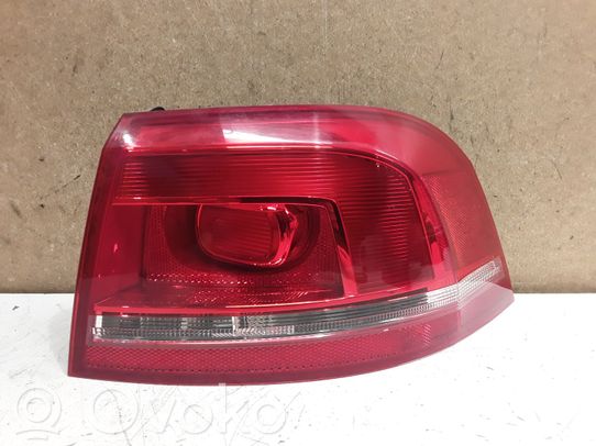 Volkswagen PASSAT B7 Takavalot 