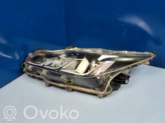 Toyota Corolla E210 E21 Priekinis žibintas 