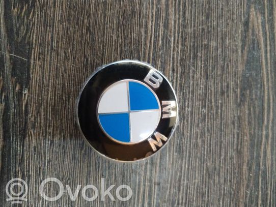 BMW 5 E60 E61 Dekielki / Kapsle oryginalne 