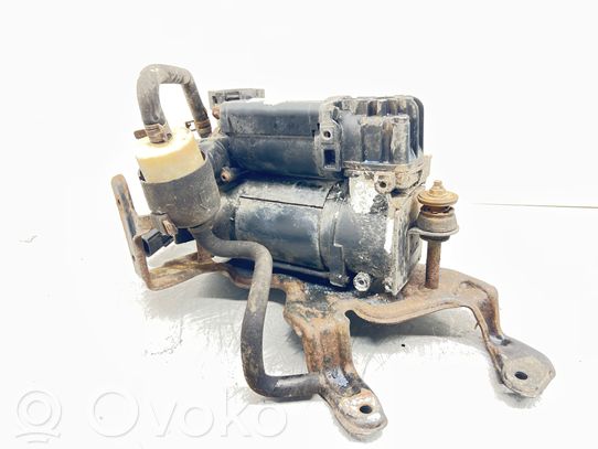 Mercedes-Benz E W211 Compressore/pompa sospensioni pneumatiche 