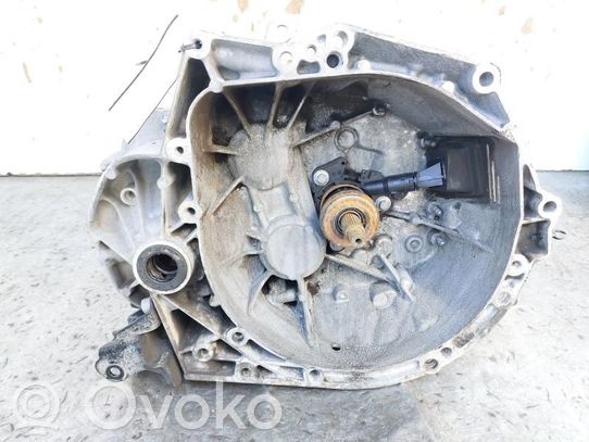 Peugeot 2008 I Mechaninė 5 pavarų dėžė 