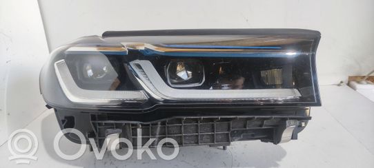 BMW 5 G30 G31 Priekinis žibintas 
