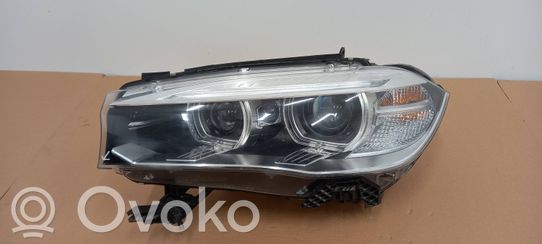 BMW X5 F15 Priekinis žibintas 