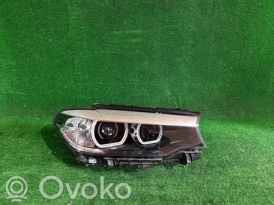 BMW 5 G30 G31 Priekinis žibintas 