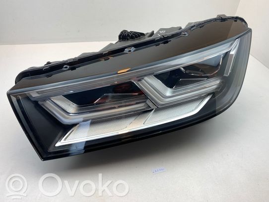 Audi Q5 SQ5 Priekinis žibintas 