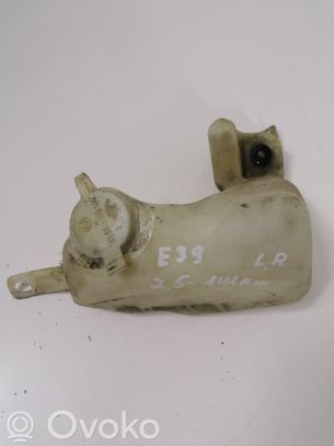BMW 5 E39 Windshield washer fluid reservoir/tank 