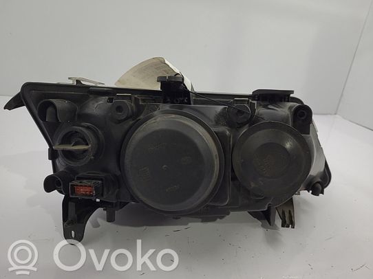 Saab 9-3 Ver2 Priekinis žibintas 