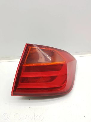 BMW 3 F30 F35 F31 Galinis žibintas kėbule 