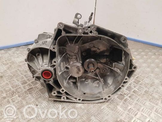 Citroen DS4 Mechaninė 5 pavarų dėžė 