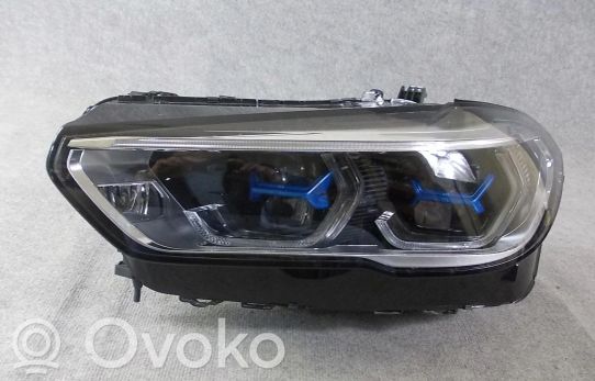 BMW X5 G05 Priekinis žibintas 