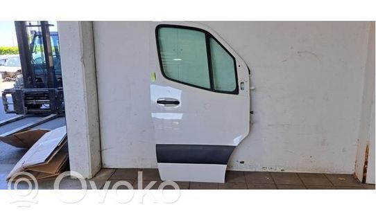 Mercedes-Benz Sprinter W907 W910 Porte avant 