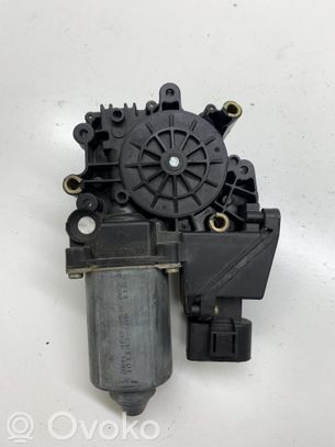 Audi A6 S6 C5 4B Etuoven ikkunan nostomoottori 