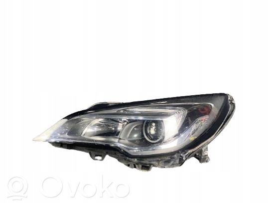 Opel Astra K Priekinis žibintas 