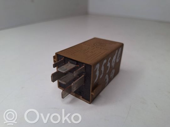 BMW 3 E46 Module relais lève-vitre 