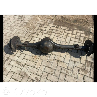 Belka osi tylnej z reduktorem