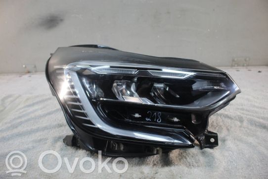 Renault Captur II Priekinis žibintas 