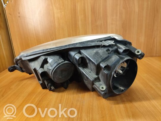 Volkswagen Golf V Priekinis žibintas 
