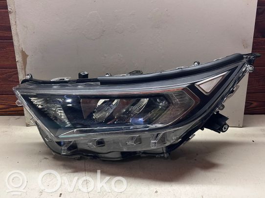 Toyota RAV 4 (XA50) Priekinis žibintas 