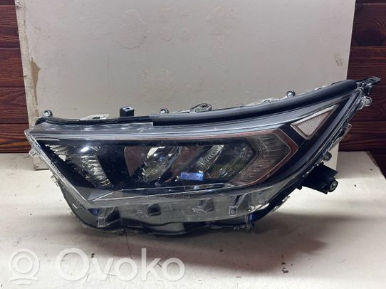 Toyota RAV 4 (XA50) Priekinis žibintas 