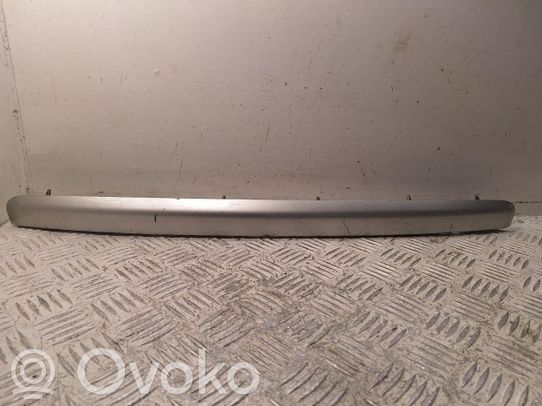 Toyota Corolla Verso AR10 Barra luminosa targa del portellone del bagagliaio 