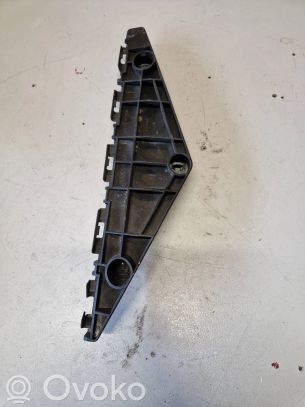 Toyota Avensis T270 Staffa di rinforzo montaggio del paraurti anteriore 