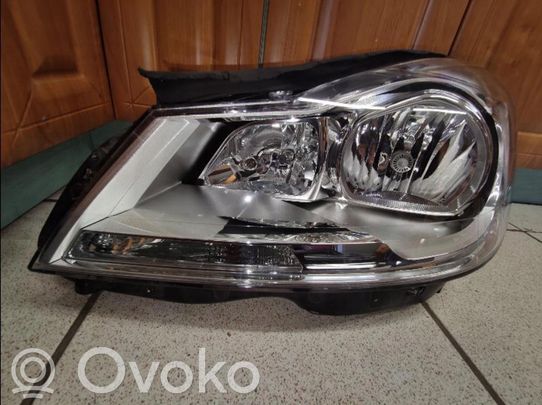 Mercedes-Benz C W204 Priekinis žibintas 
