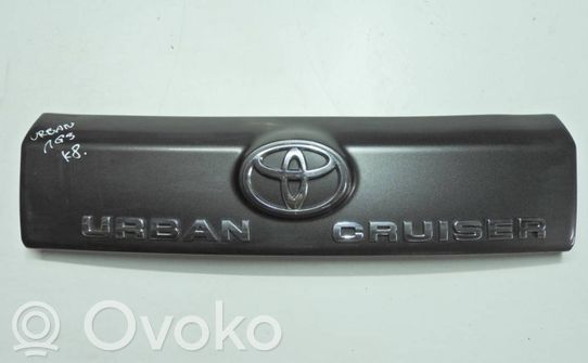 Toyota Urban Cruiser (XP110) Luce targa 