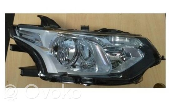 Mitsubishi Outlander Priekinis žibintas 