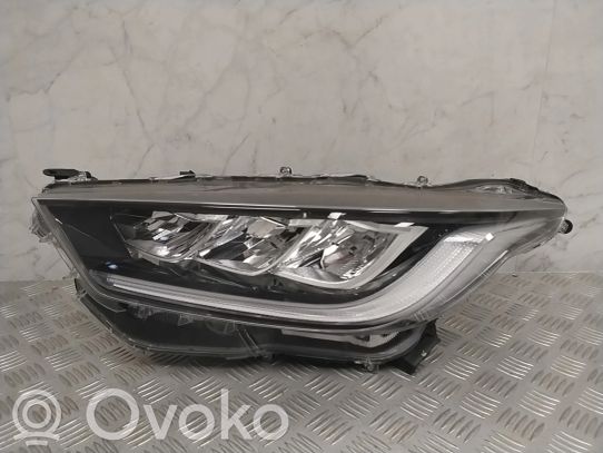 Toyota Yaris XP210 Priekinis žibintas 