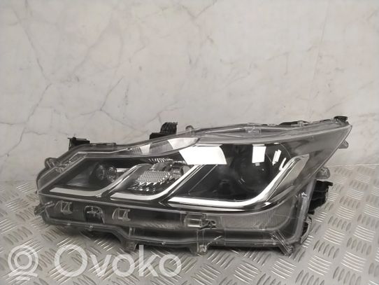 Toyota Corolla E210 E21 Priekinis žibintas 