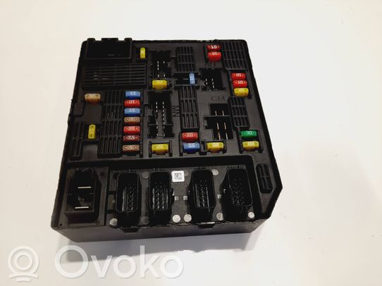Drošinātāju kaste (komplekts)