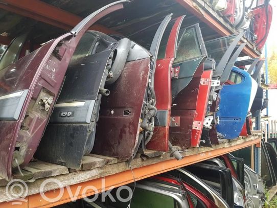 Renault Laguna I Portiera anteriore 