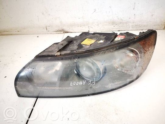 Volvo V50 Priekinis žibintas 