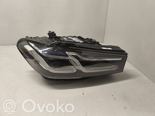 BMW 5 G30 G31 Priekinis žibintas 