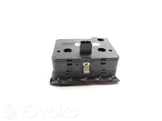 Volvo S60 Šviesų jungtukas 
