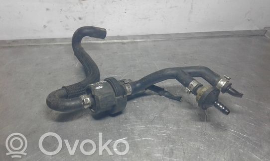 Volkswagen PASSAT B5.5 Valvola di depressione (usato) 