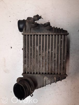 Volkswagen Golf IV Radiatore intercooler 