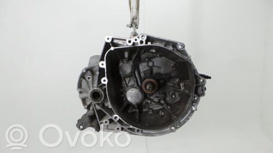 Mechaninė 5 pavarų dėžė   20EA50,2537607,36420KM,6VELOCIDADES